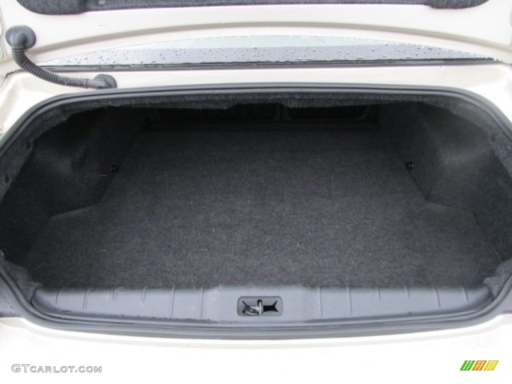 2011 Chevrolet Malibu LS Trunk Photo #55298656