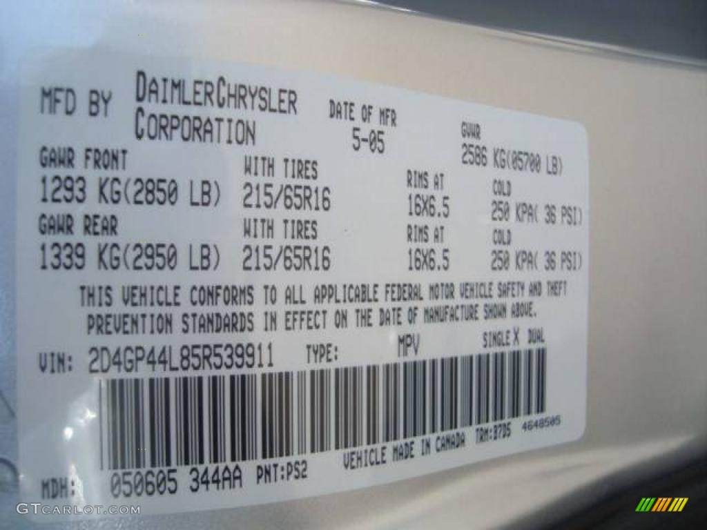 2005 Grand Caravan SXT - Bright Silver Metallic / Medium Slate Gray photo #19