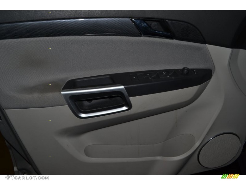 2008 Saturn VUE XE Gray Door Panel Photo #55304068