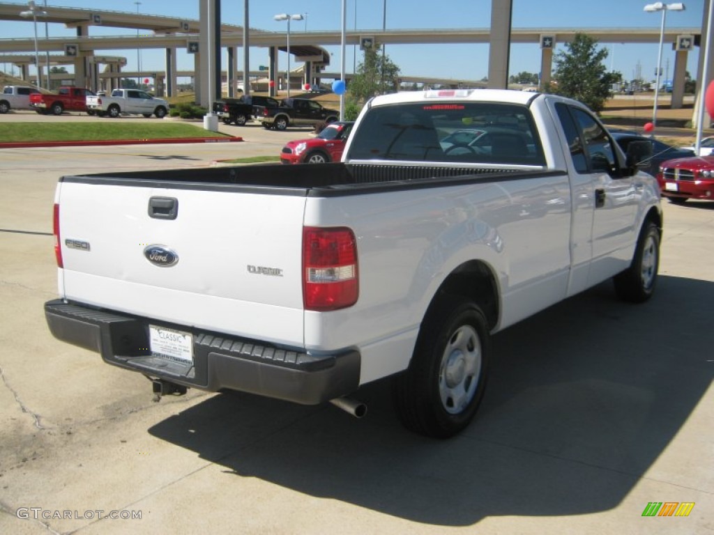 2006 F150 XL Regular Cab - Oxford White / Medium Flint photo #5