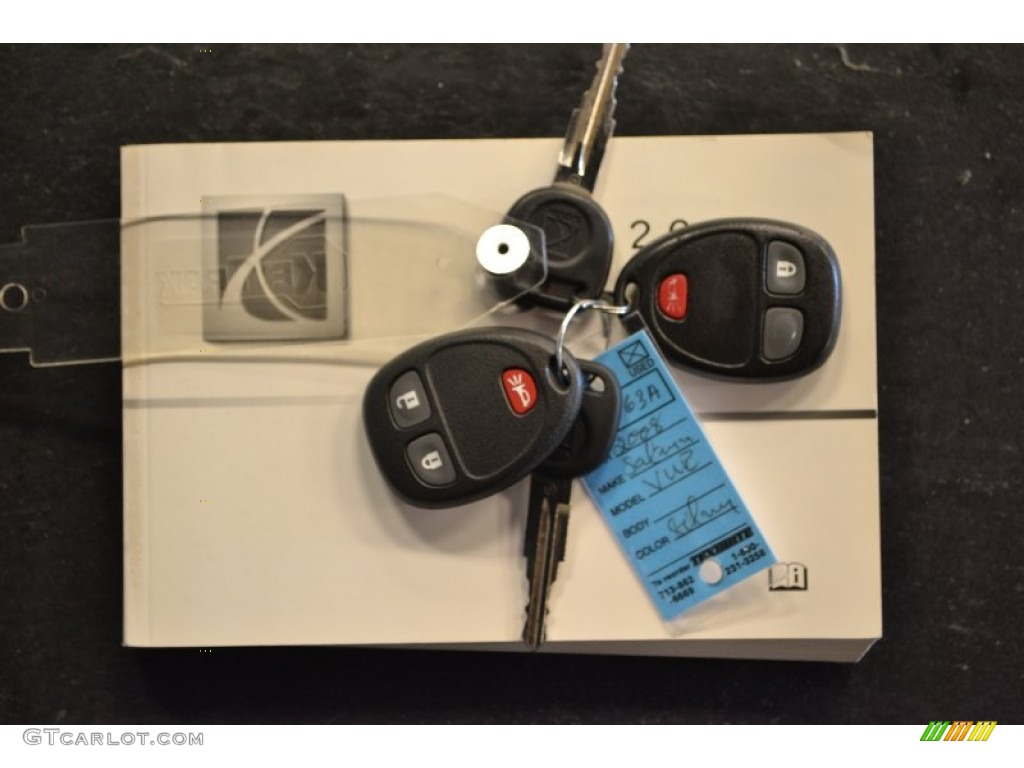 2008 Saturn VUE XE Keys Photos