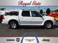 Oxford White 2005 Ford Explorer Sport Trac XLT 4x4