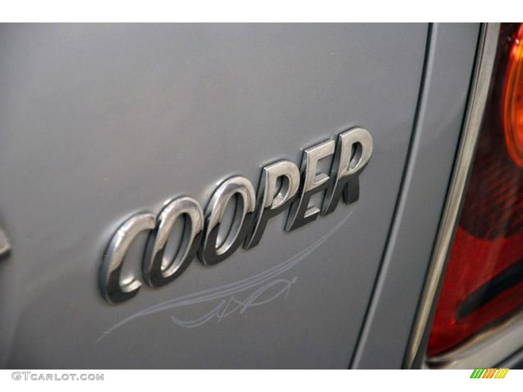 2008 Cooper Hardtop - Pure Silver Metallic / Punch Carbon Black photo #7