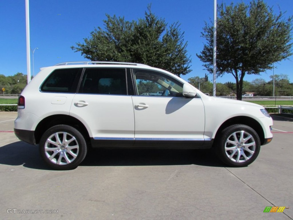 Campanella White 2010 Volkswagen Touareg VR6 FSI 4XMotion Exterior Photo #55309351