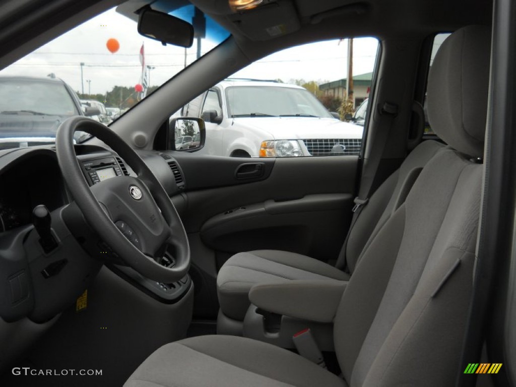 2011 Sedona LX - Titanium Silver / Gray photo #23