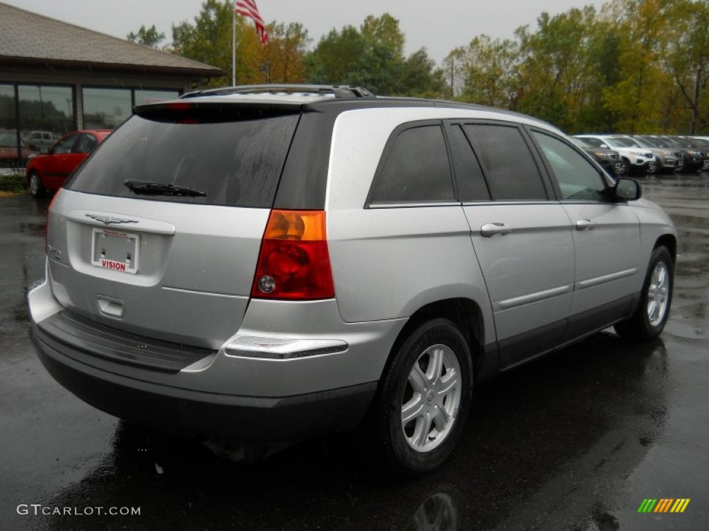 2005 Pacifica Touring - Bright Silver Metallic / Dark Slate Gray photo #2