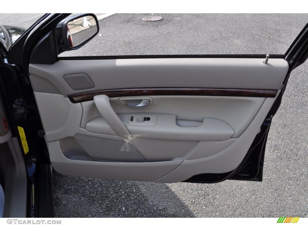 2006 Volvo S80 2.5T AWD Beige Door Panel Photo #55313245