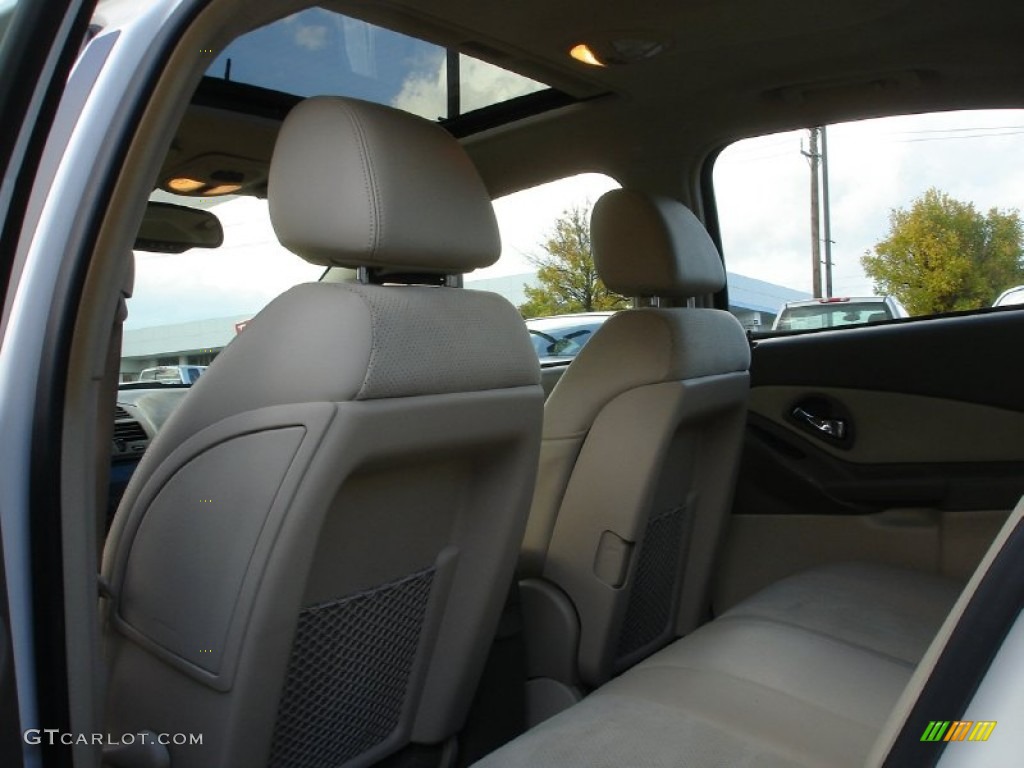 2005 Malibu LT V6 Sedan - White / Neutral Beige photo #11