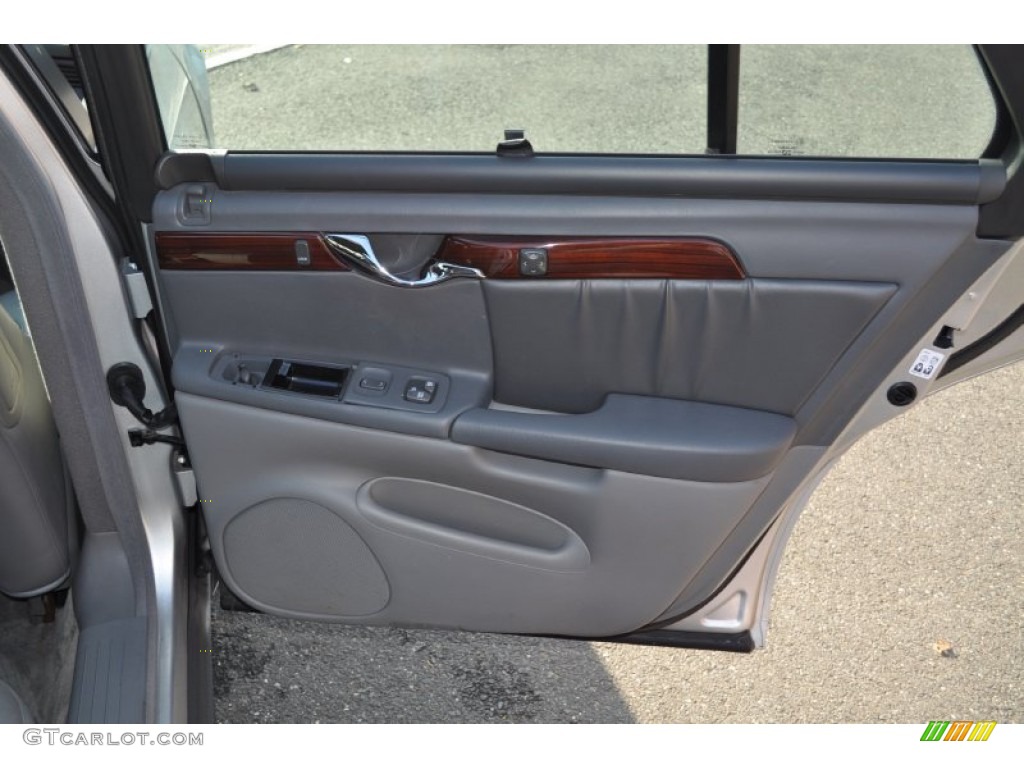 2003 Cadillac DeVille DHS Dark Gray Door Panel Photo #55313754
