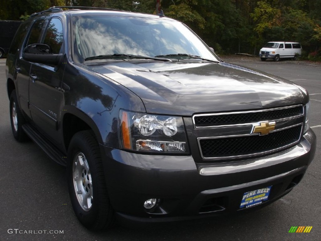 2010 Tahoe LT - Taupe Gray Metallic / Light Titanium/Dark Titanium photo #3