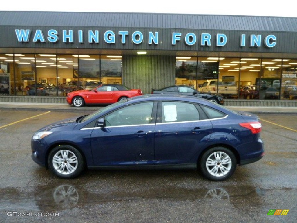 Kona Blue Metallic Ford Focus