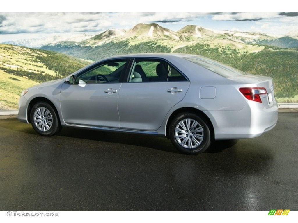 Classic Silver Metallic 2012 Toyota Camry Le Exterior Photo