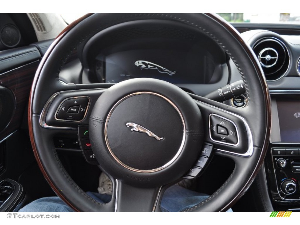 2011 Jaguar XJ XJL Supercharged Jet Black/Ivory Steering Wheel Photo #55315071