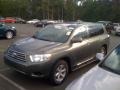 Cypress Green Pearl - Highlander 4WD Photo No. 3