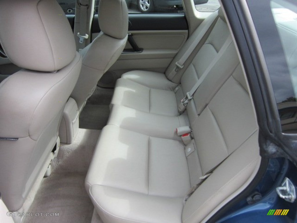 Ivory Interior 2007 Subaru Legacy 2.5i Limited Sedan Photo #55319014