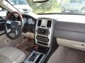 Linen Gold Metallic - 300 C HEMI Photo No. 12