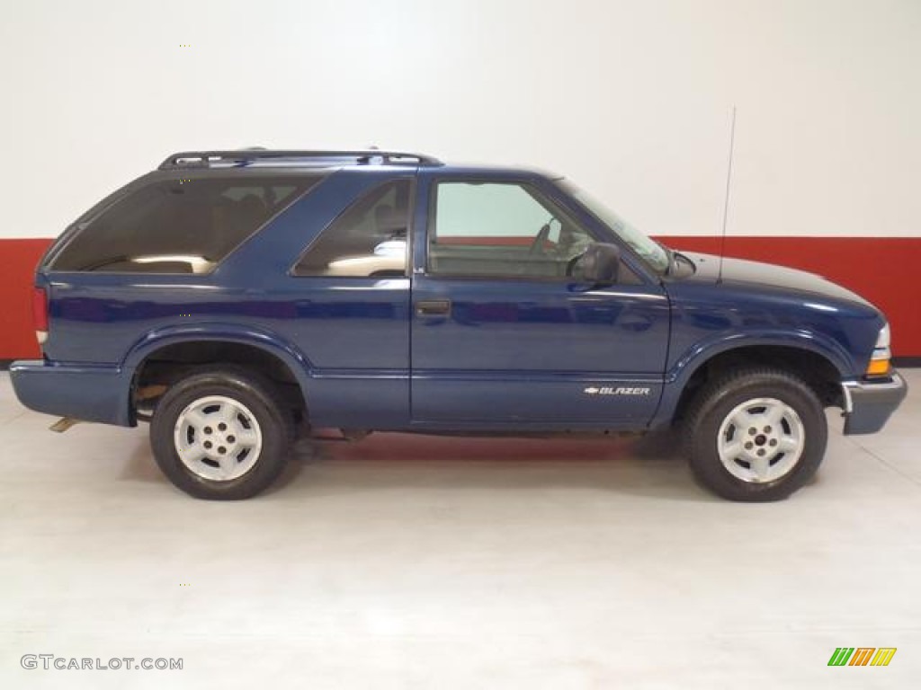 Indigo Blue Metallic 2000 Chevrolet Blazer LS 4x4 Exterior Photo #55321048