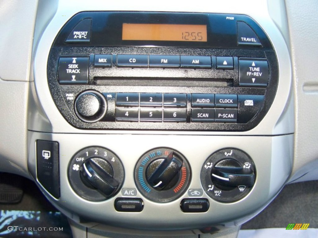 2003 Nissan Altima 2.5 S Audio System Photo #55322650