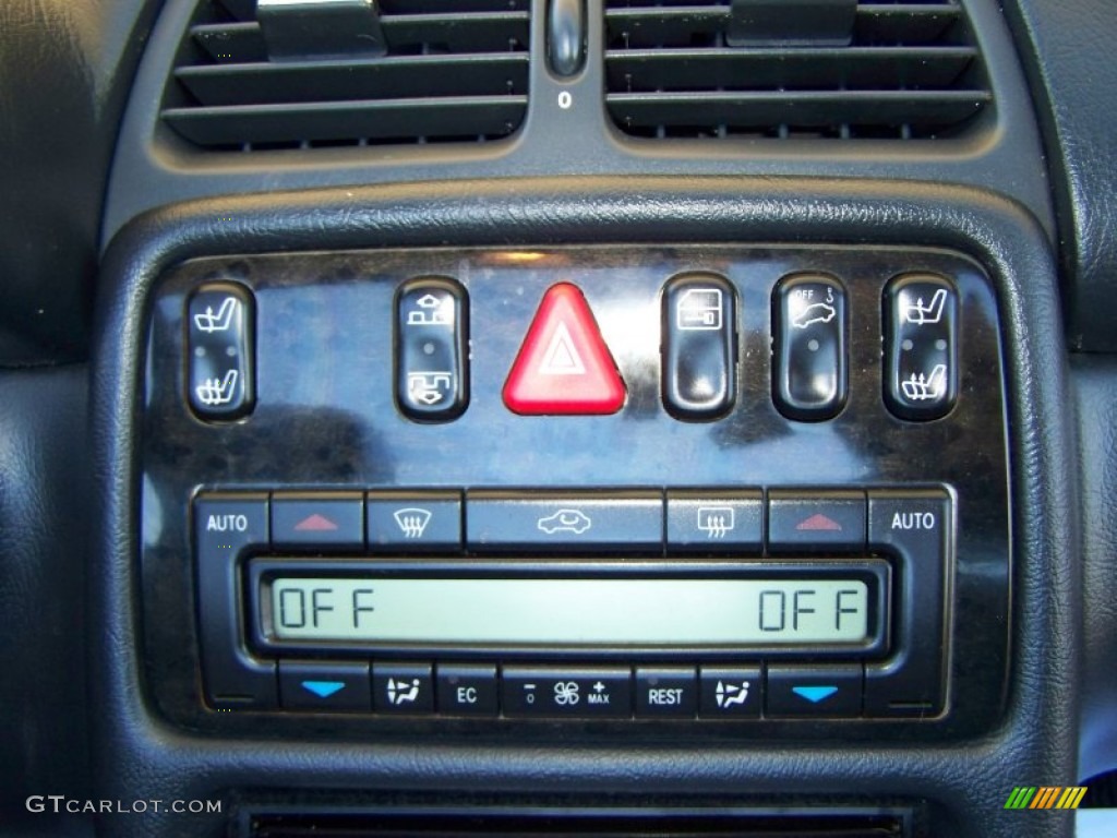 2000 Mercedes-Benz CLK 430 Cabriolet Controls Photo #55323432