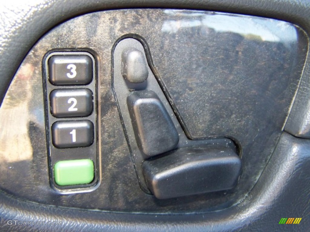 2000 Mercedes-Benz CLK 430 Cabriolet Controls Photo #55323499