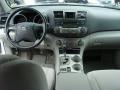 Blizzard White Pearl - Highlander 4WD Photo No. 9