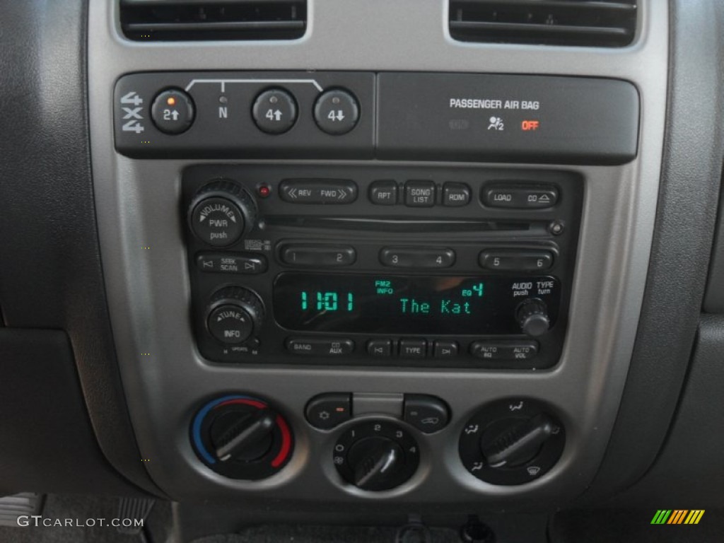 2006 GMC Canyon SLT Crew Cab 4x4 Audio System Photos