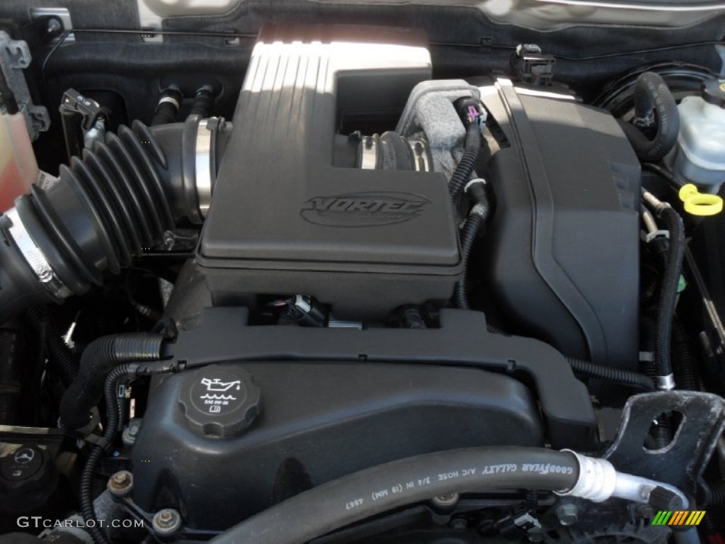 2006 GMC Canyon SLT Crew Cab 4x4 Engine Photos