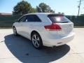 Blizzard Pearl White - Venza V6 Photo No. 5