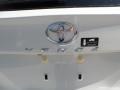 Blizzard Pearl White - Venza V6 Photo No. 15