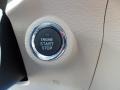 Blizzard Pearl White - Venza V6 Photo No. 34