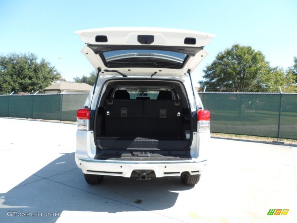 2011 4Runner SR5 - Blizzard White Pearl / Graphite photo #19