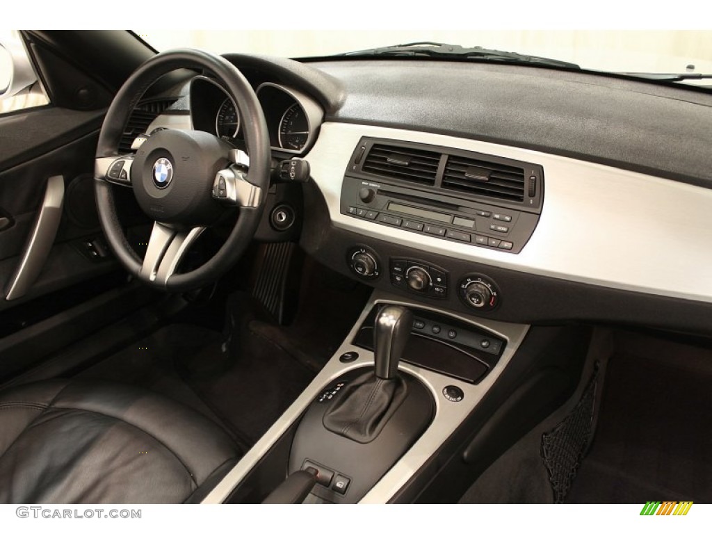 2006 Z4 3.0si Roadster - Titanium Silver Metallic / Black photo #15