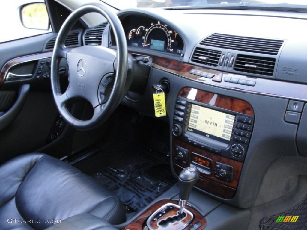 Charcoal Interior 2004 Mercedes-Benz S 500 Sedan Photo #55329838