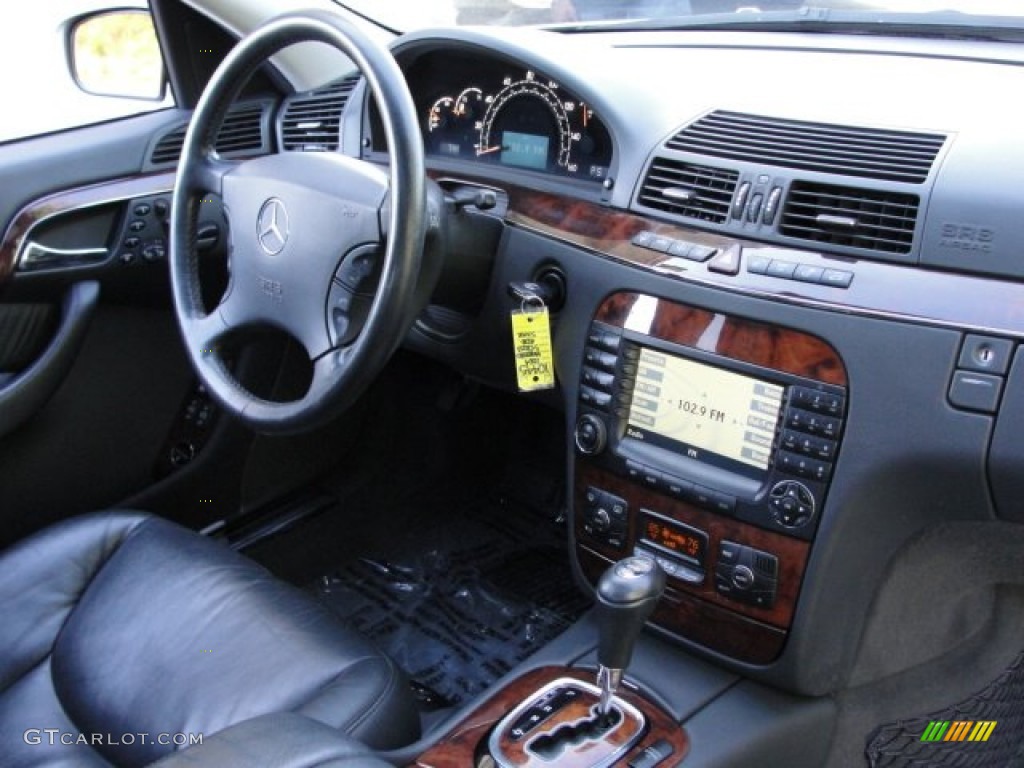 2004 S 500 Sedan - Brilliant Silver Metallic / Charcoal photo #15