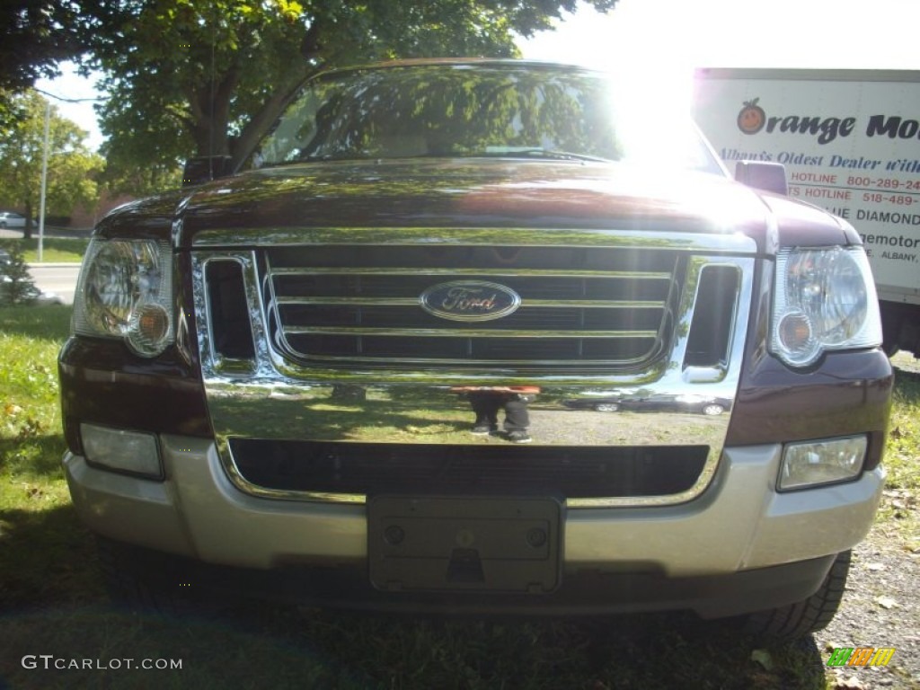 2007 Explorer Eddie Bauer 4x4 - Dark Cherry Metallic / Camel photo #4