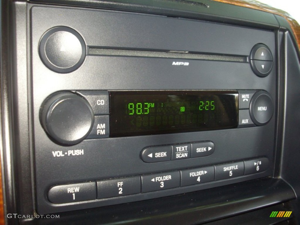 2007 Explorer Eddie Bauer 4x4 - Dark Cherry Metallic / Camel photo #18