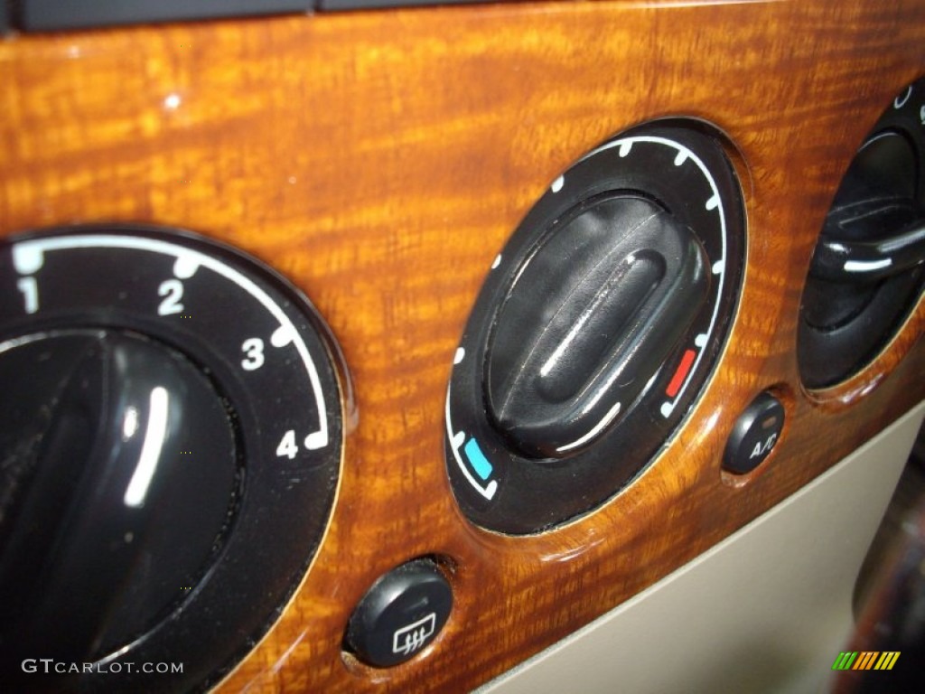 2007 Explorer Eddie Bauer 4x4 - Dark Cherry Metallic / Camel photo #19