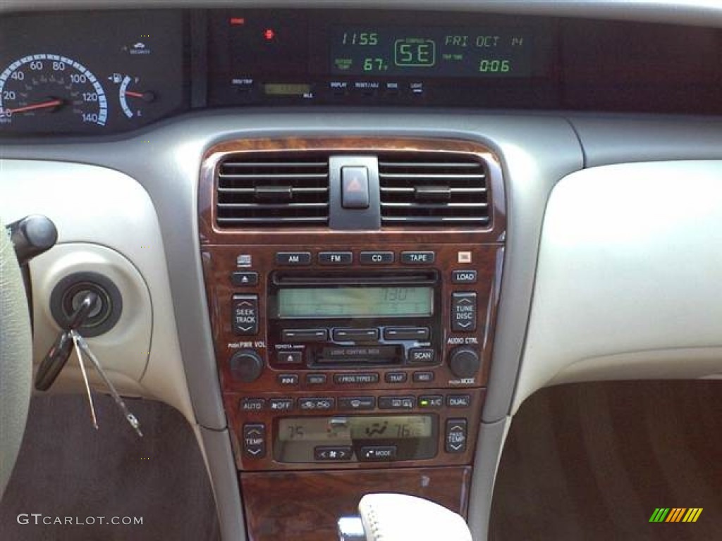 2002 Avalon XLS - Vintage Red Pearl / Taupe photo #8