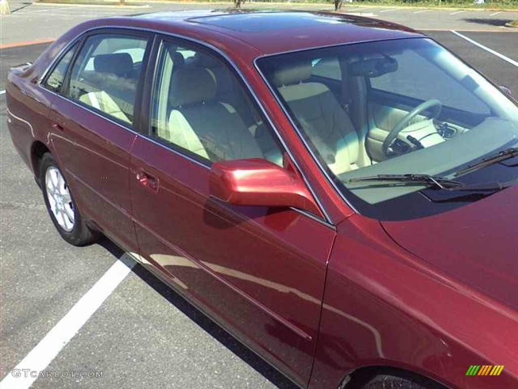 2002 Avalon XLS - Vintage Red Pearl / Taupe photo #20