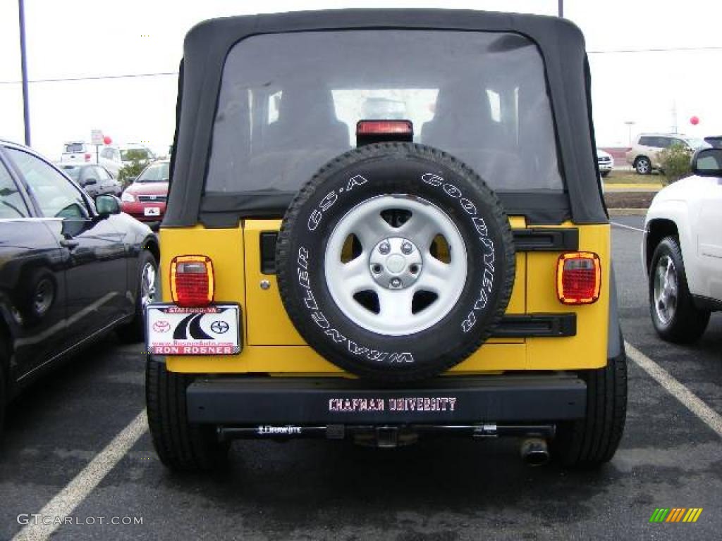 2004 Wrangler X 4x4 - Solar Yellow / Dark Slate Gray photo #5