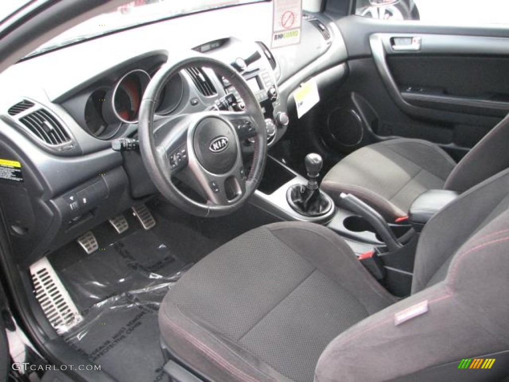 Black Sport Interior 2010 Kia Forte Koup SX Photo #55340042