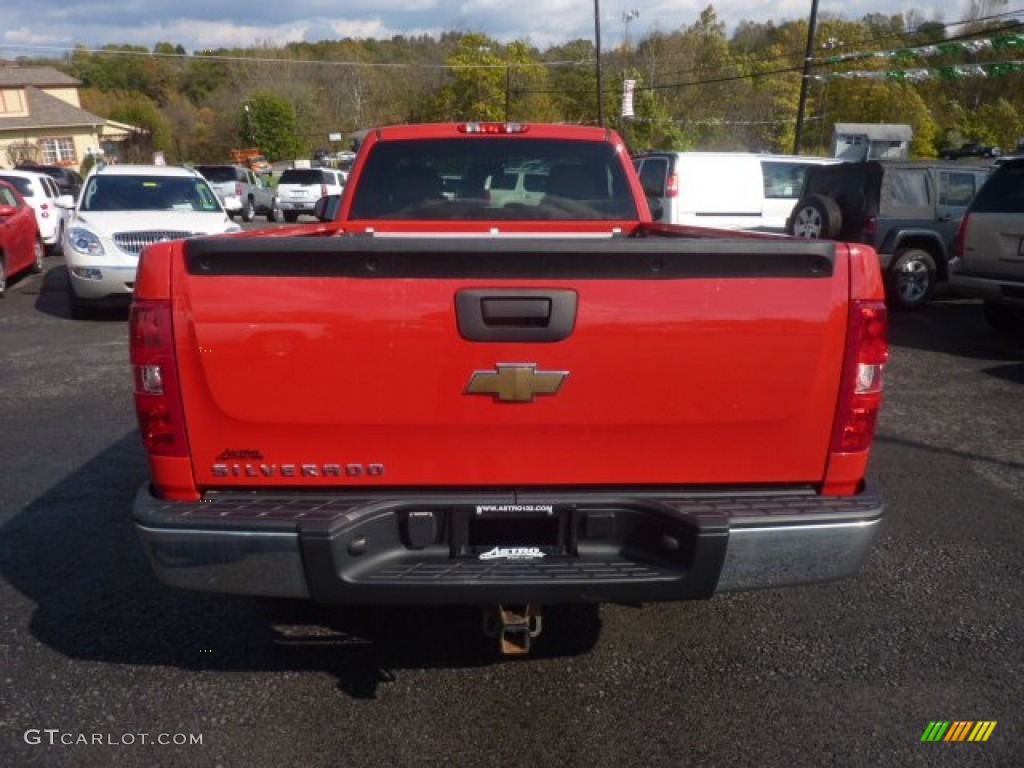 2008 Silverado 1500 Work Truck Regular Cab 4x4 - Victory Red / Light Titanium/Ebony Accents photo #4