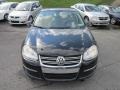 Black - Jetta SE Sedan Photo No. 8