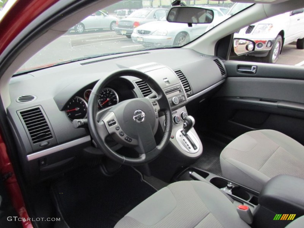 2011 Nissan Sentra 2.0 SR Charcoal Dashboard Photo #55343783