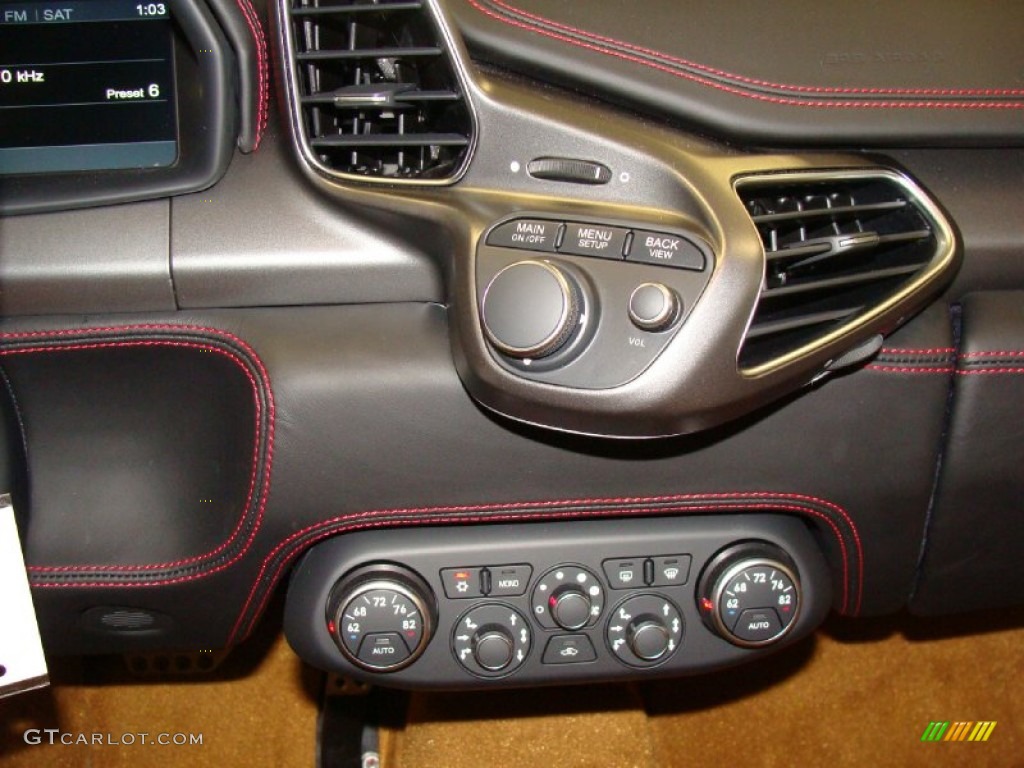 2010 Ferrari 458 Italia Controls Photo #55343987