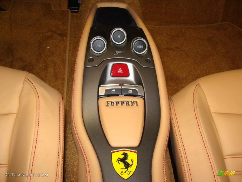 2010 Ferrari 458 Italia Controls Photo #55343993