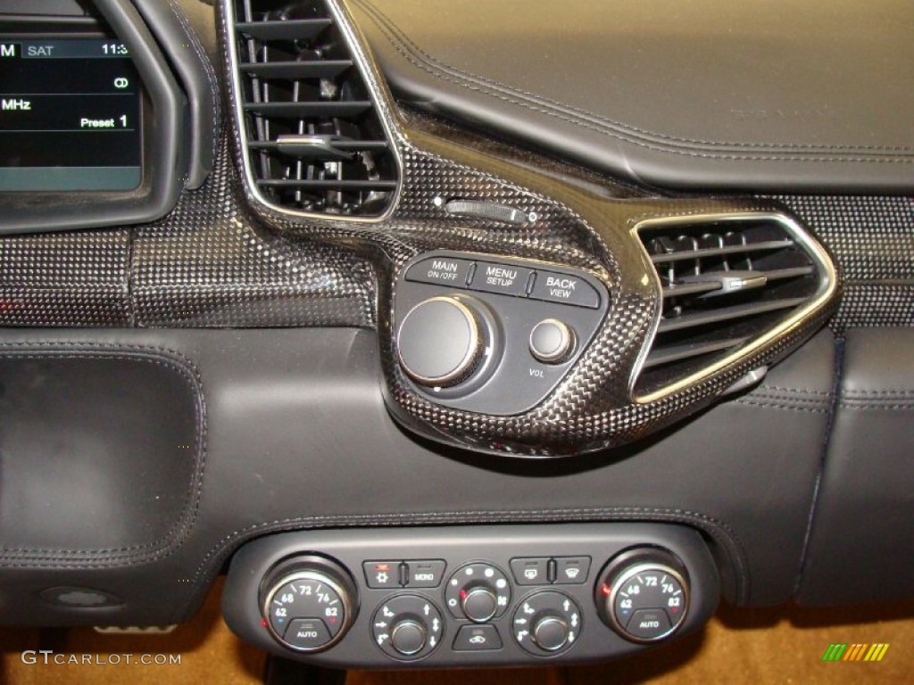 2010 Ferrari 458 Italia Controls Photo #55344278