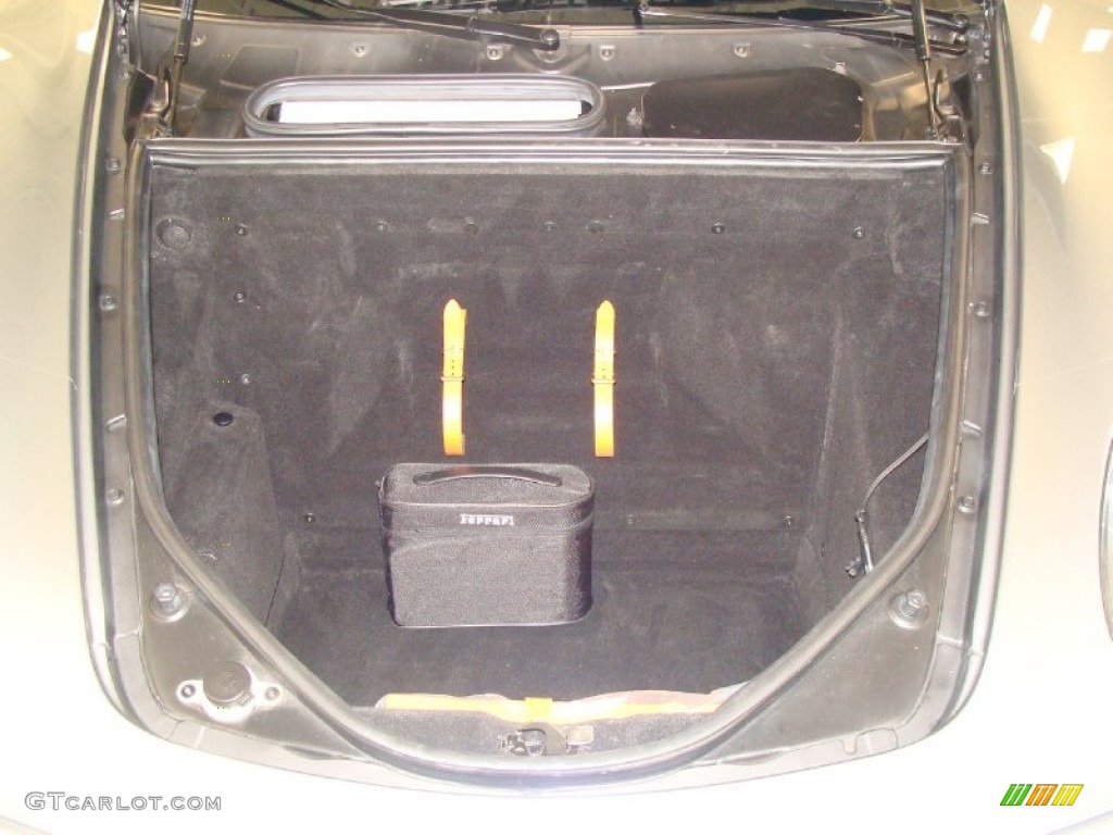 2001 Ferrari 360 Spider Trunk Photos