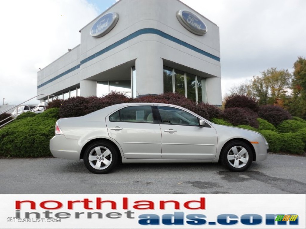 2008 Fusion SE - Silver Birch Metallic / Medium Light Stone photo #1