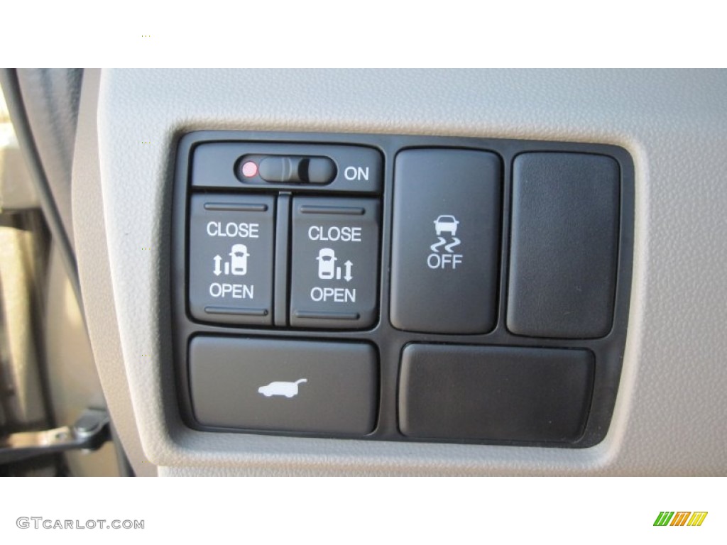 2012 Honda Odyssey EX-L Controls Photo #55344796